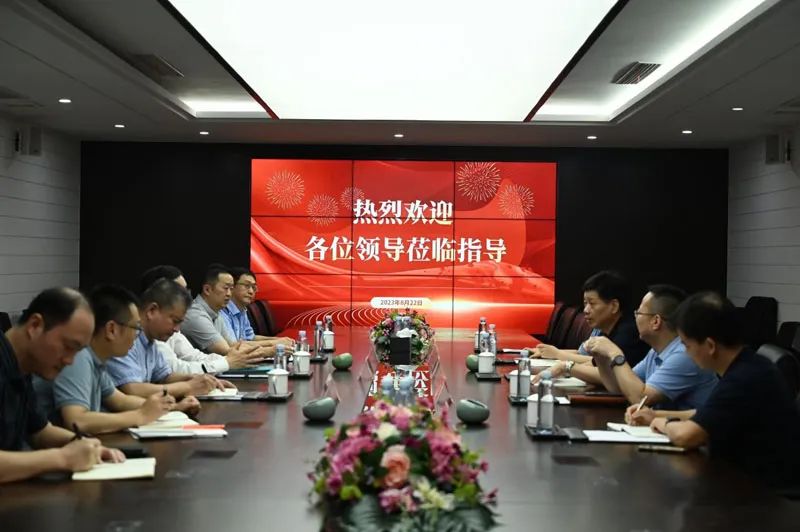 Group dynamics | Leaders of Binhu District investigate the snow wave environment
